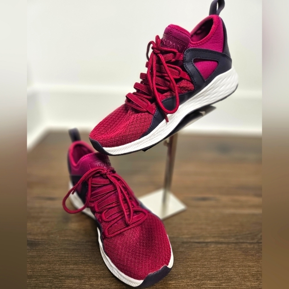 Nike Jordan Formula 23 True Berry Athletic Shoes Size 7Y (W 8.5-9 Approx)